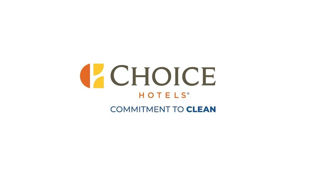Quality Inn & Suites North Charleston - Ashley Phosphate Esterno foto