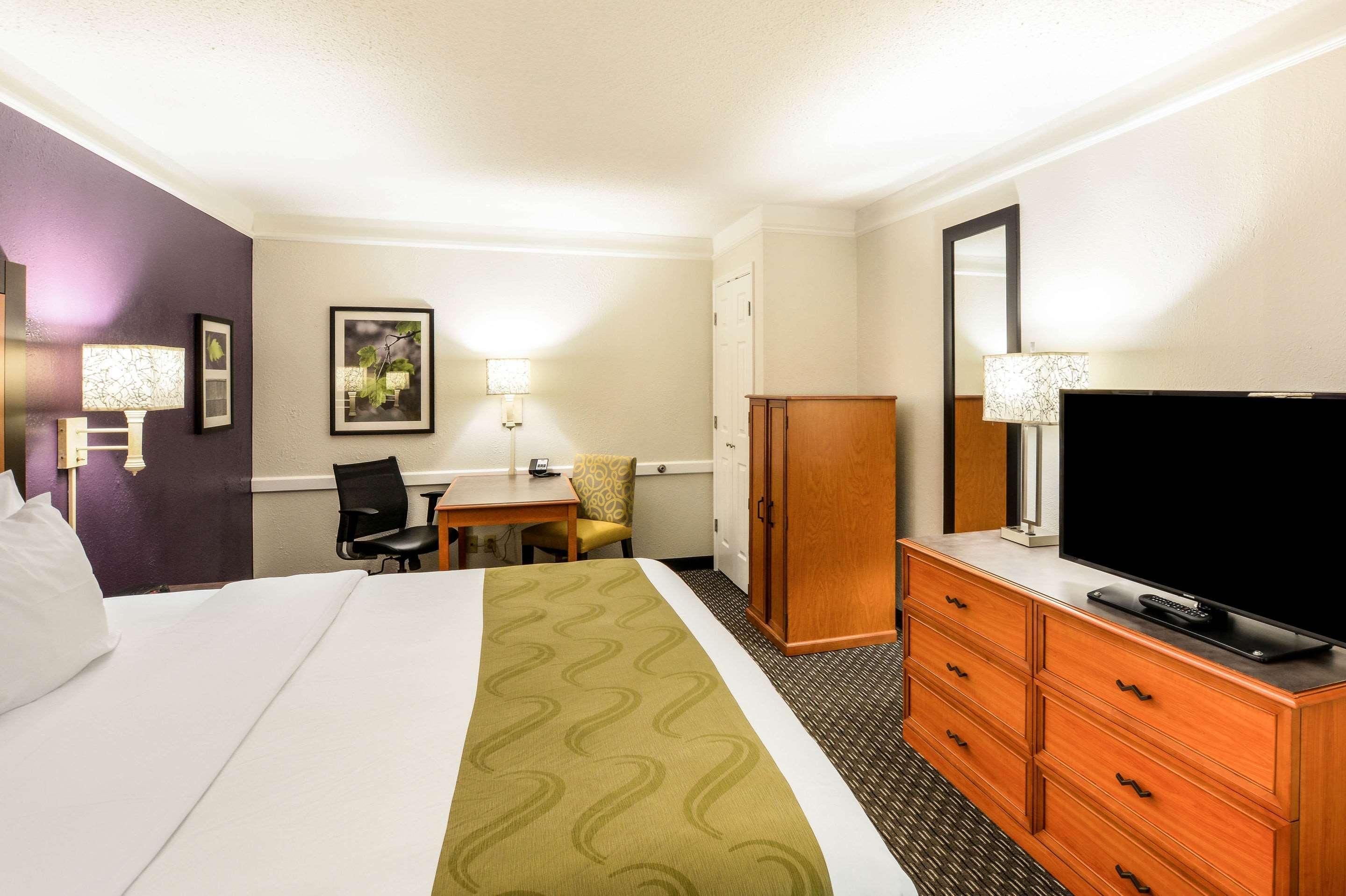Quality Inn & Suites North Charleston - Ashley Phosphate Esterno foto