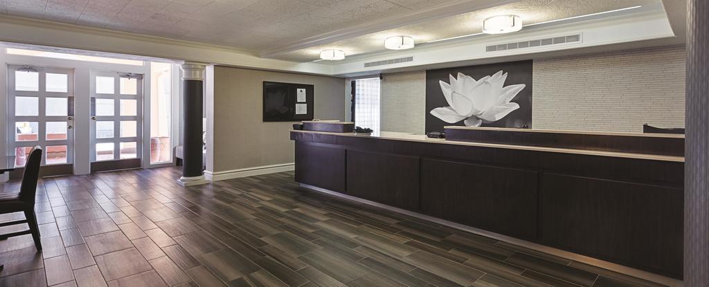 Quality Inn & Suites North Charleston - Ashley Phosphate Esterno foto