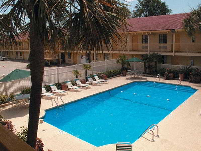 Quality Inn & Suites North Charleston - Ashley Phosphate Servizi foto