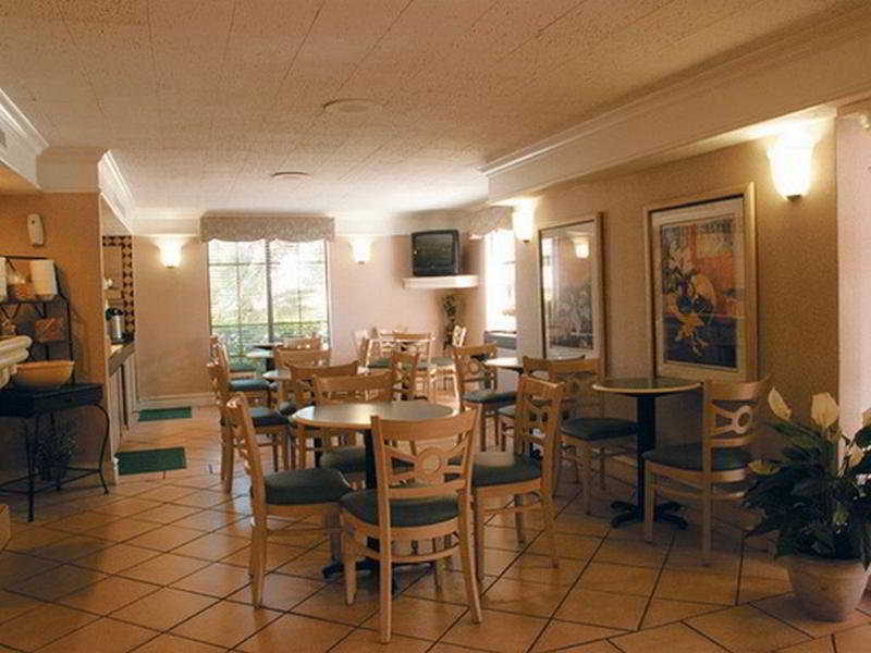Quality Inn & Suites North Charleston - Ashley Phosphate Ristorante foto