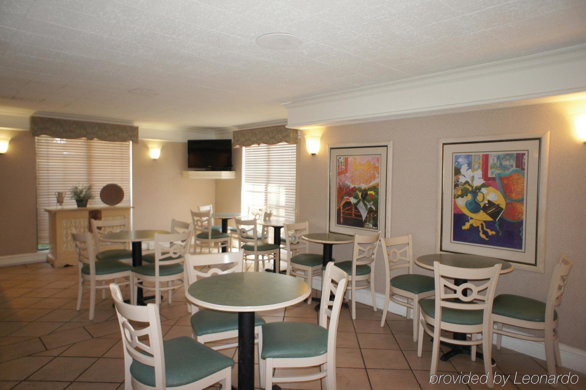 Quality Inn & Suites North Charleston - Ashley Phosphate Esterno foto